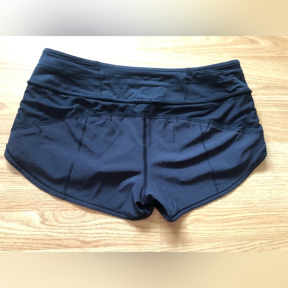 Lululemon Speed Shorts Size 8 *liner removed - Picture 5 of 7